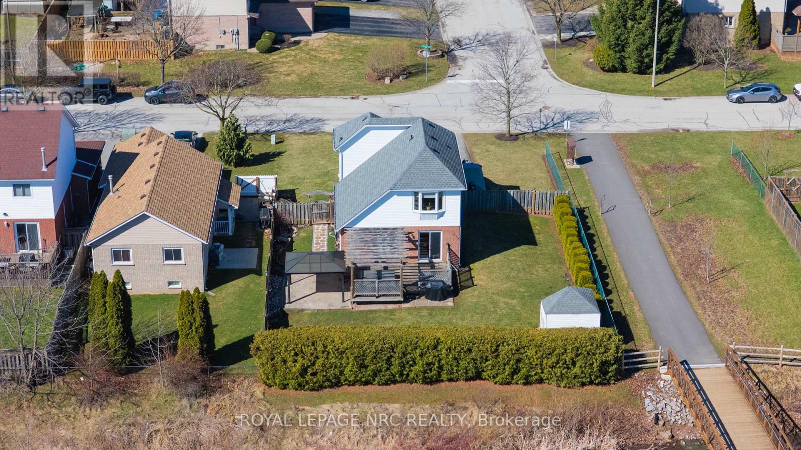 4393 Tamarac Avenue, Lincoln, Ontario  L0R 1B8 - Photo 42 - X12937114