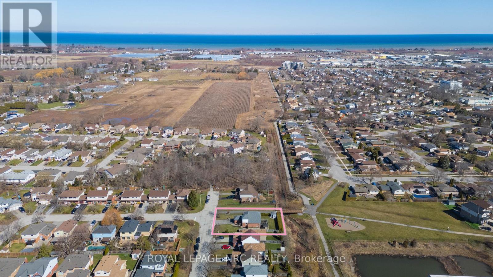 4393 Tamarac Avenue, Lincoln, Ontario  L0R 1B8 - Photo 43 - X12937114