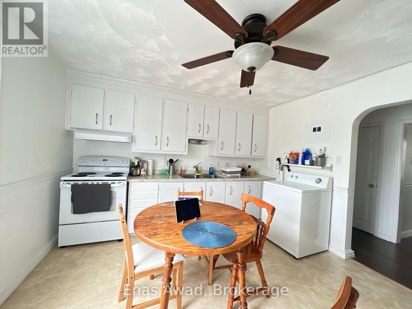 3 - 72 Jolliet Avenue, Ottawa, Ontario  K1L 5H2 - Photo 5 - X12937170