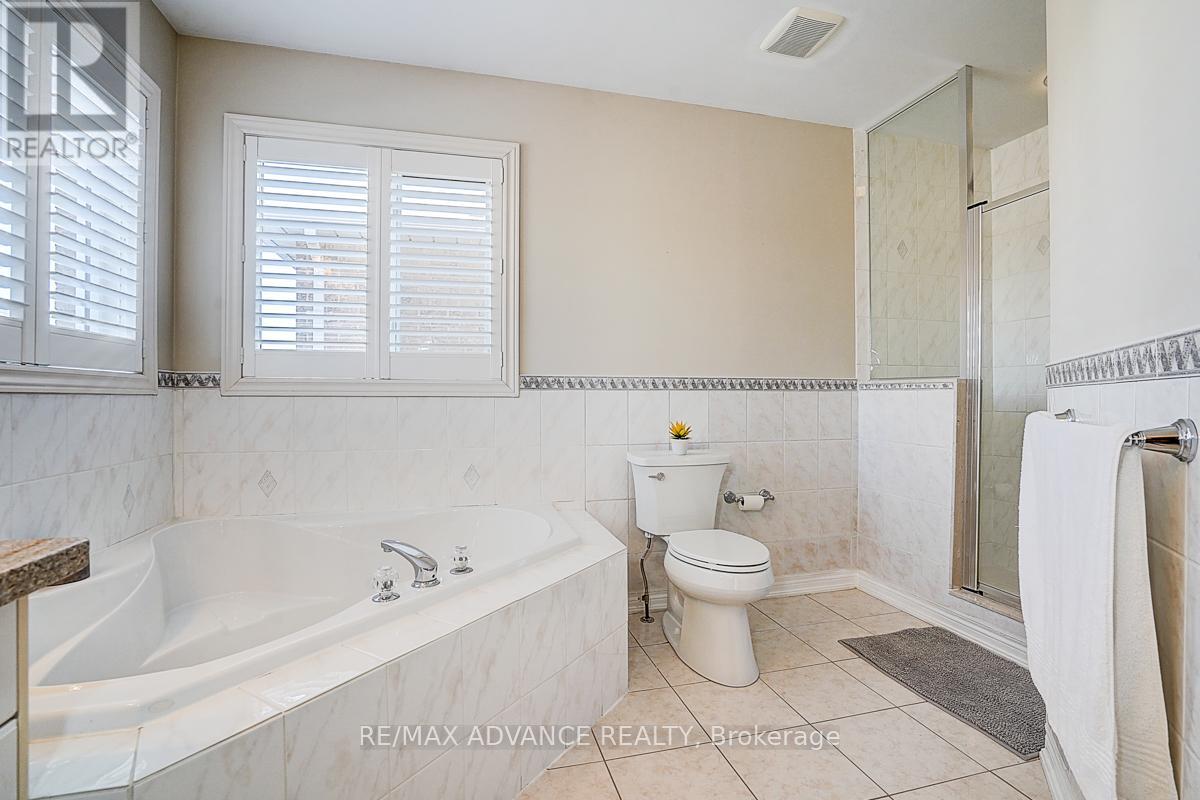 16 St Etienne Drive, Vaughan, Ontario  L4H 2X4 - Photo 41 - N12937124