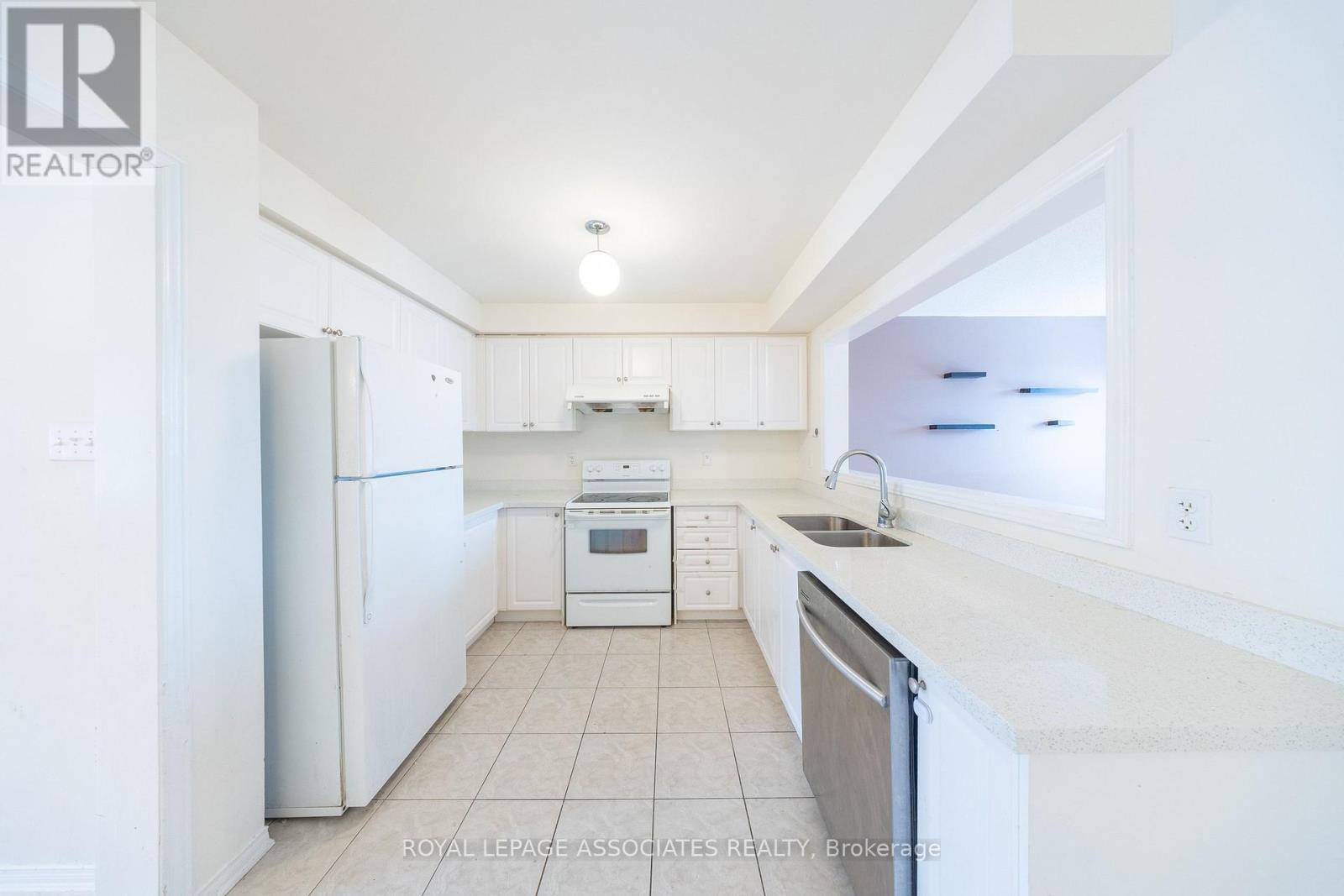 77 Andriana Crescent, Markham (Box Grove), Ontario  L6B 0C7 - Photo 10 - N12937142