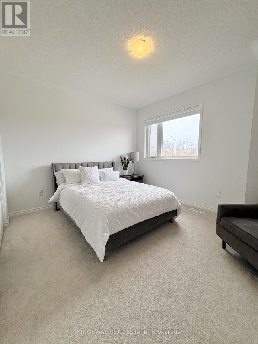 719 Lamb Street, Innisfil, Ontario  L9S 3G5 - Photo 22 - N12937184