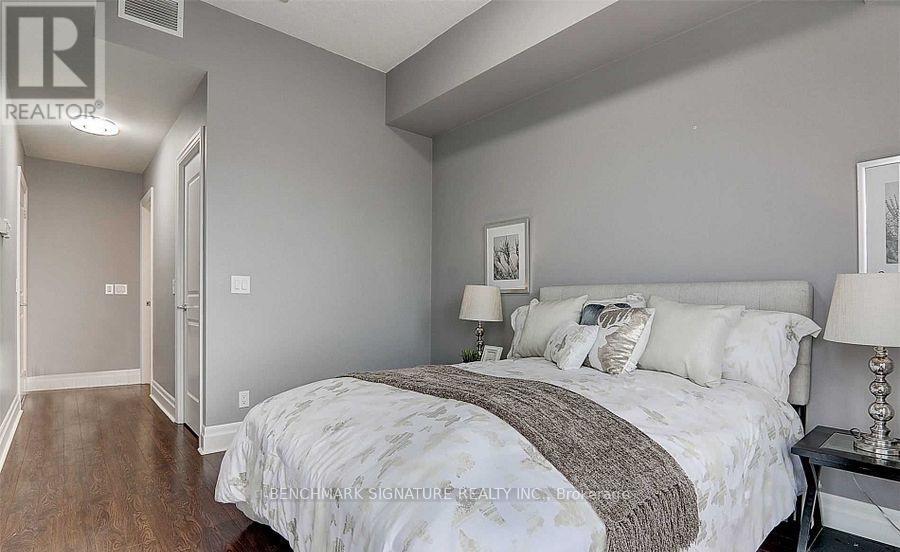 901 - 1 Upper Duke Crescent, Markham (Unionville), Ontario  L6G 0B6 - Photo 15 - N12937192