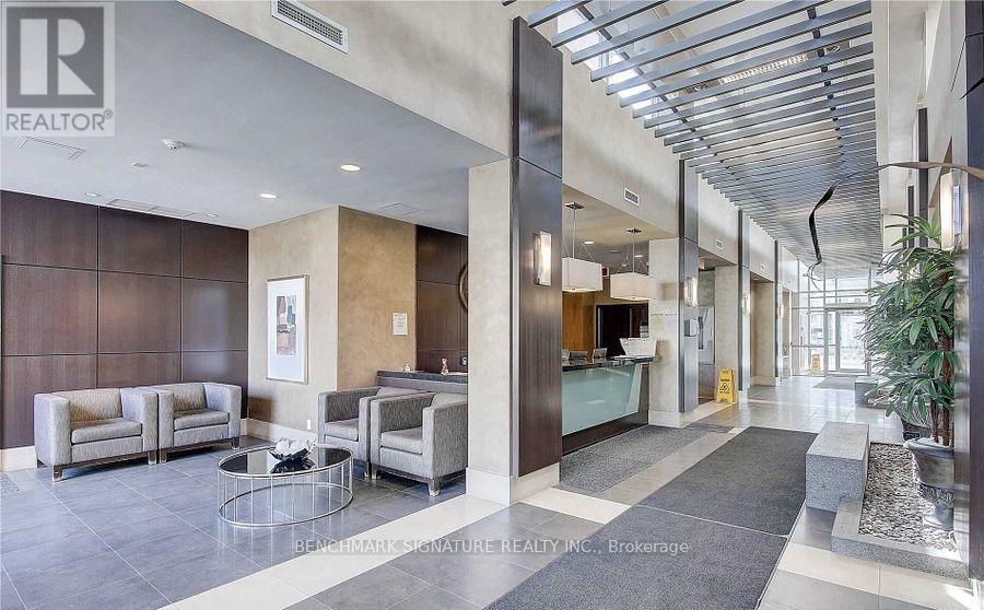 901 - 1 Upper Duke Crescent, Markham (Unionville), Ontario  L6G 0B6 - Photo 21 - N12937192