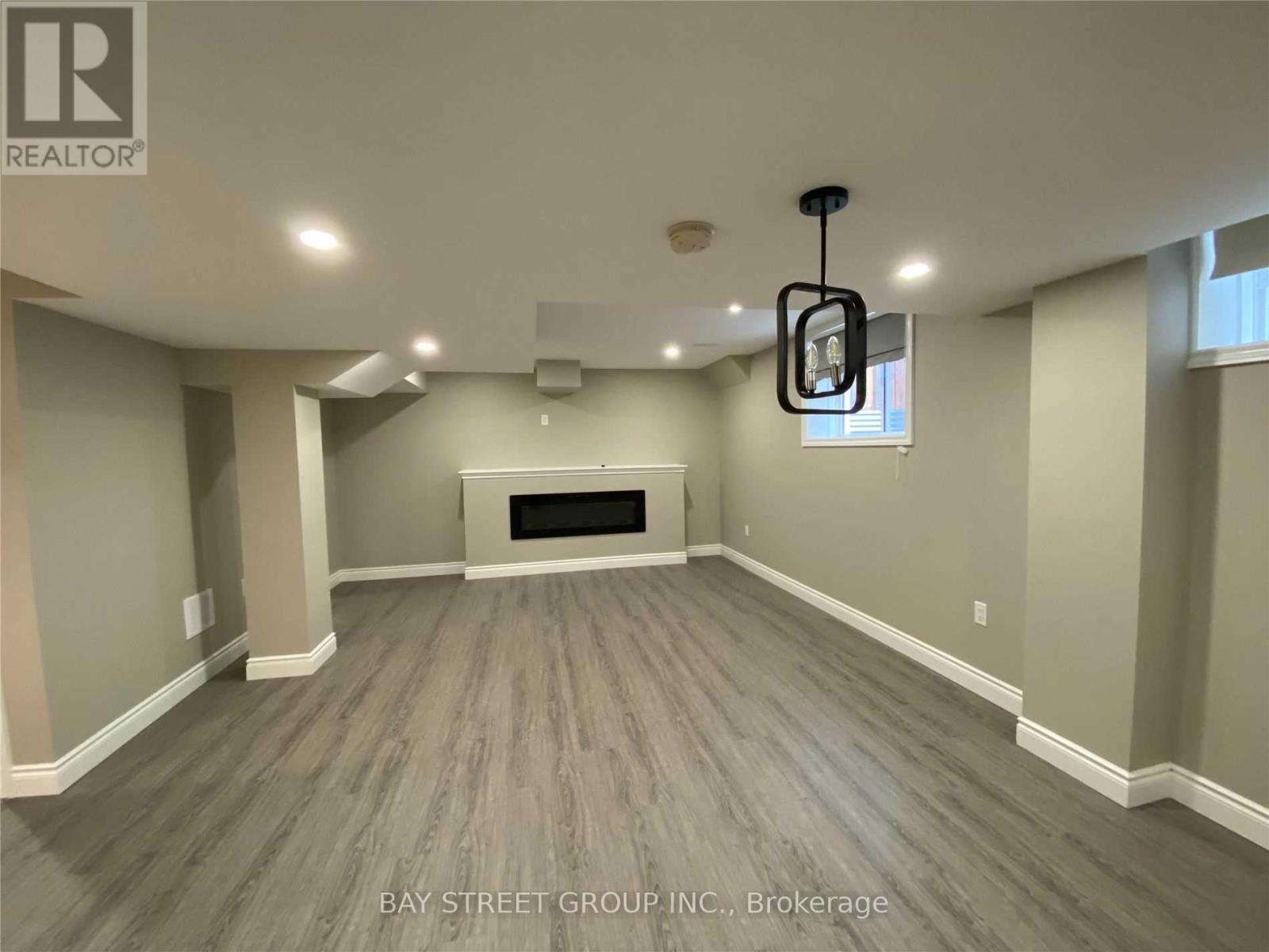 142 Jewel House Lane, Barrie (Innis-Shore), Ontario  L4N 0T5 - Photo 14 - S12937154