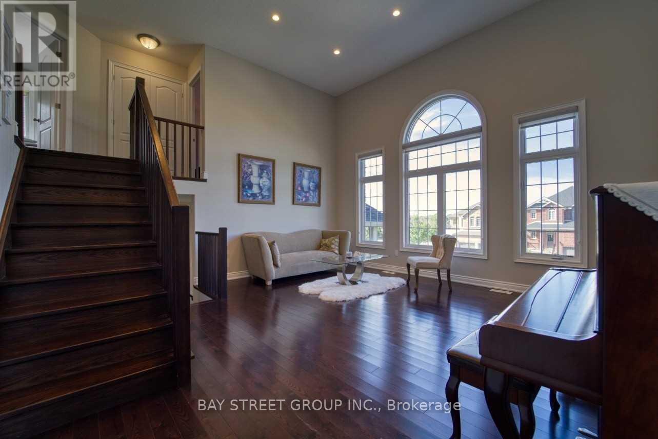 142 Jewel House Lane, Barrie (Innis-Shore), Ontario  L4N 0T5 - Photo 8 - S12937154