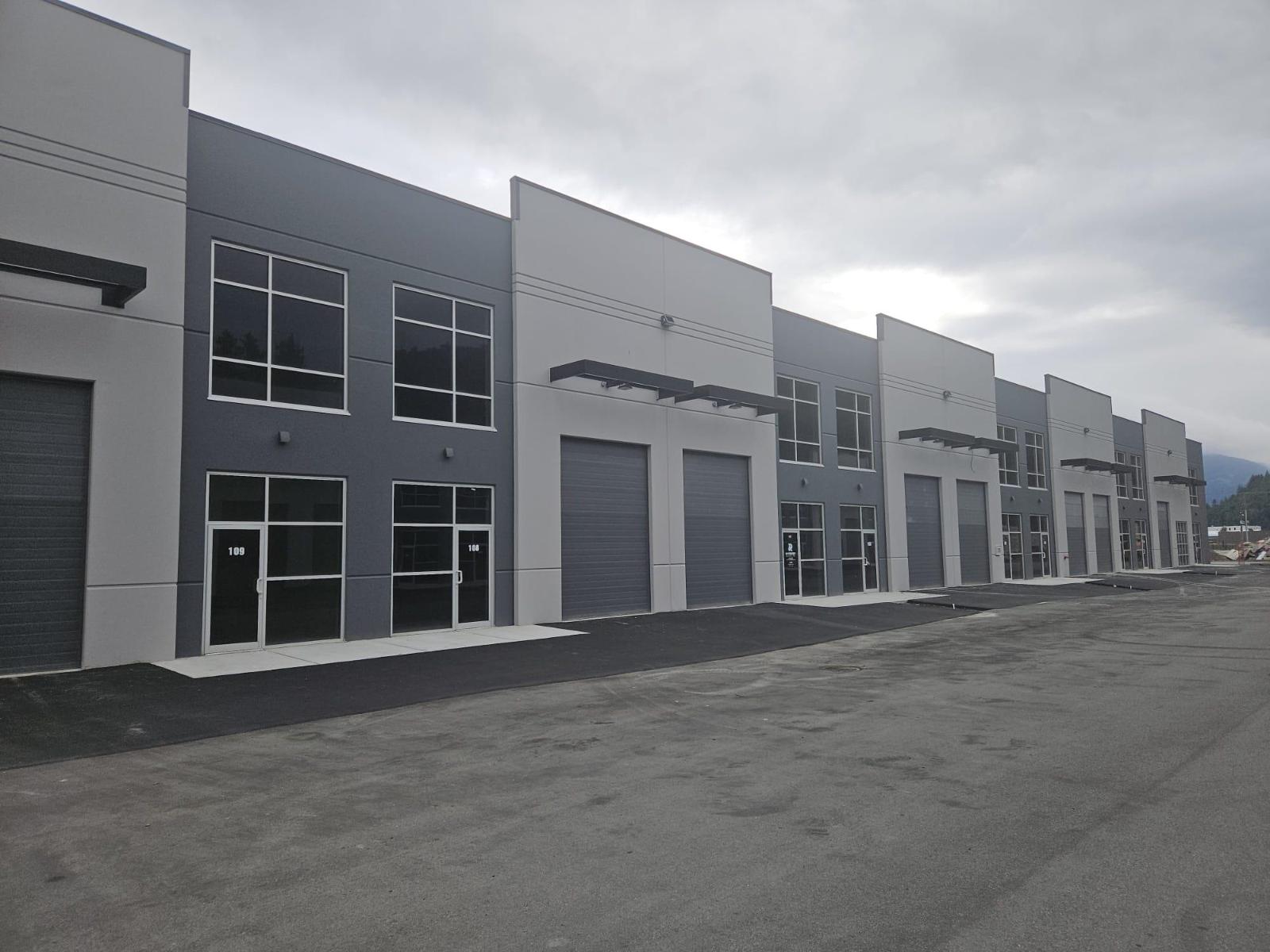 102 7990 Lickman Road, West Chilliwack, Chilliwack, British Columbia  V2R 3Z9 - Photo 2 - C8062816