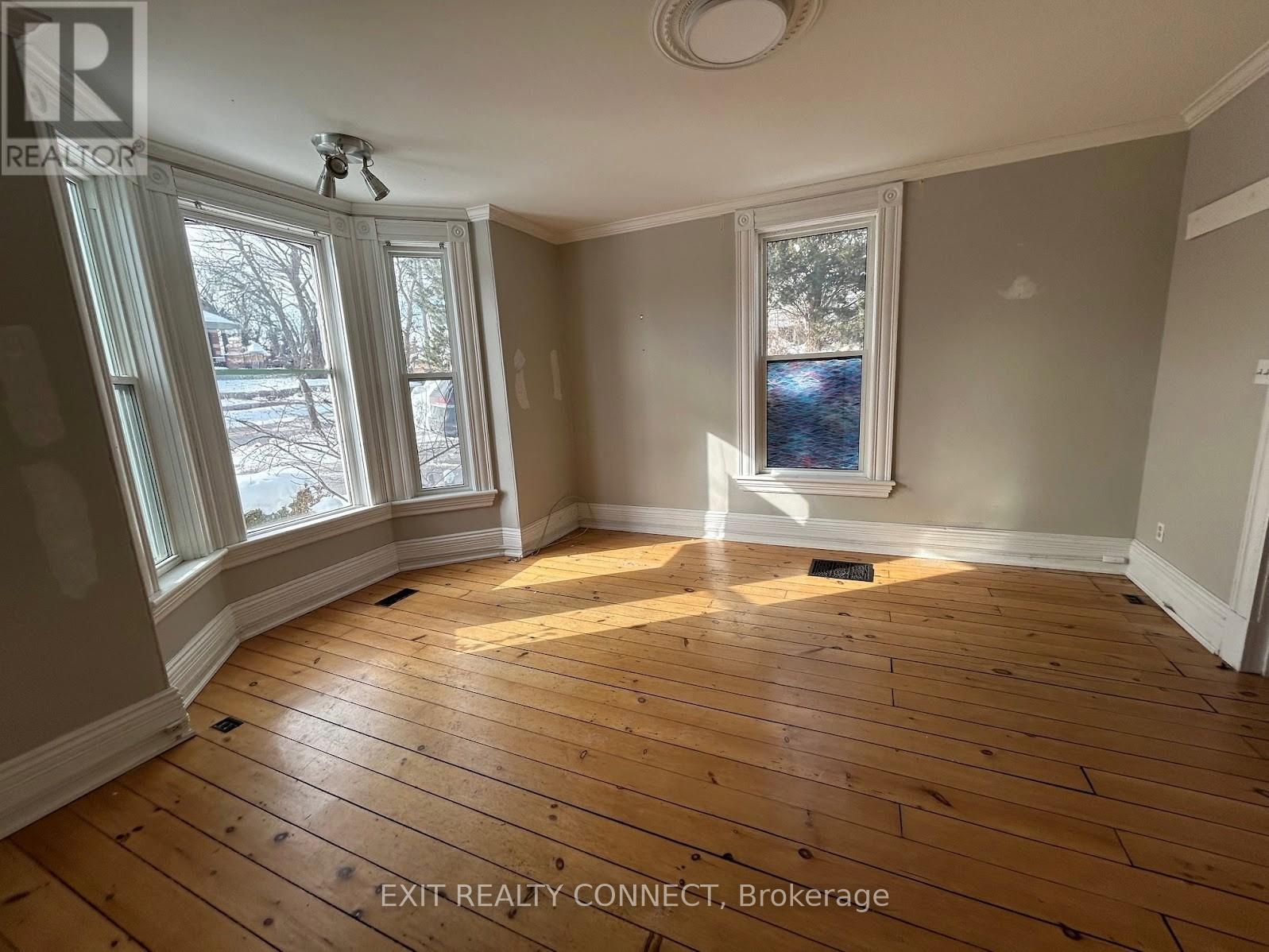 1 - 87 Main Street N, Milton, Ontario  L9T 1N4 - Photo 5 - W12937074