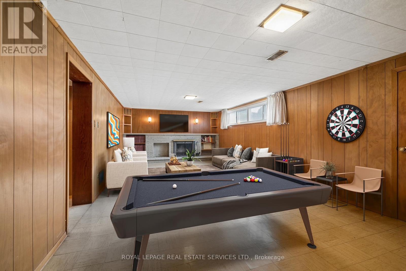 51 Smithwood Drive, Toronto, Ontario  M9B 4S1 - Photo 12 - W12937096