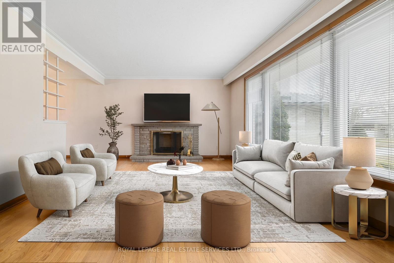 51 Smithwood Drive, Toronto, Ontario  M9B 4S1 - Photo 3 - W12937096