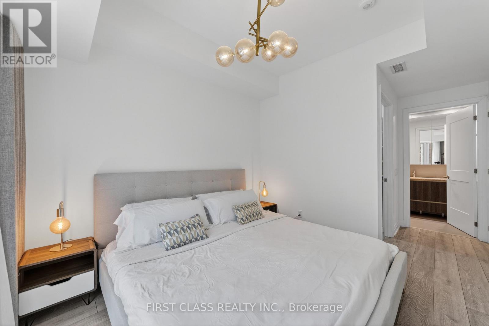 Th05 - 21 Park Street E, Mississauga (Port Credit), Ontario  L5G 0C2 - Photo 29 - W12937102