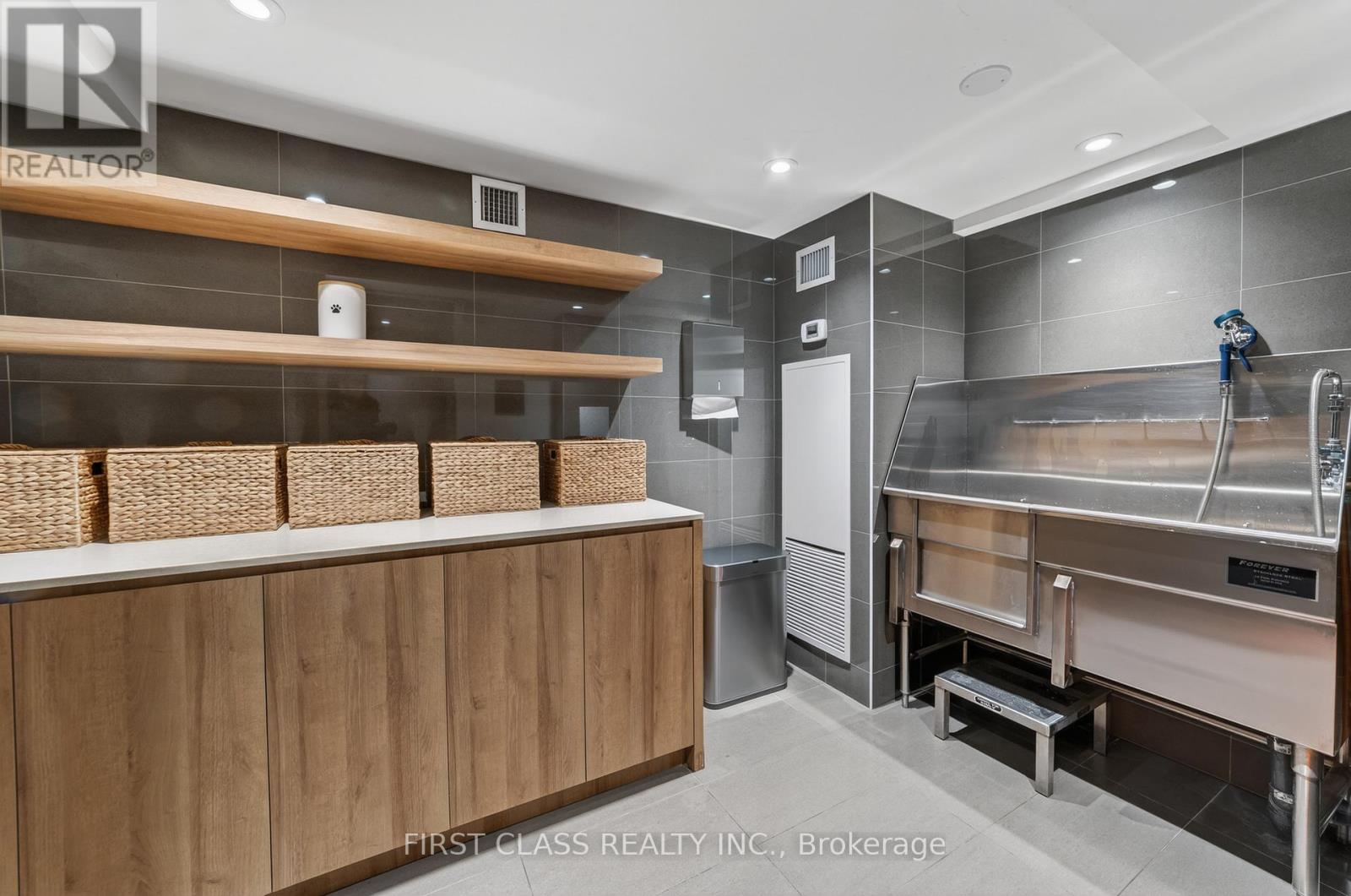 Th05 - 21 Park Street E, Mississauga (Port Credit), Ontario  L5G 0C2 - Photo 35 - W12937102