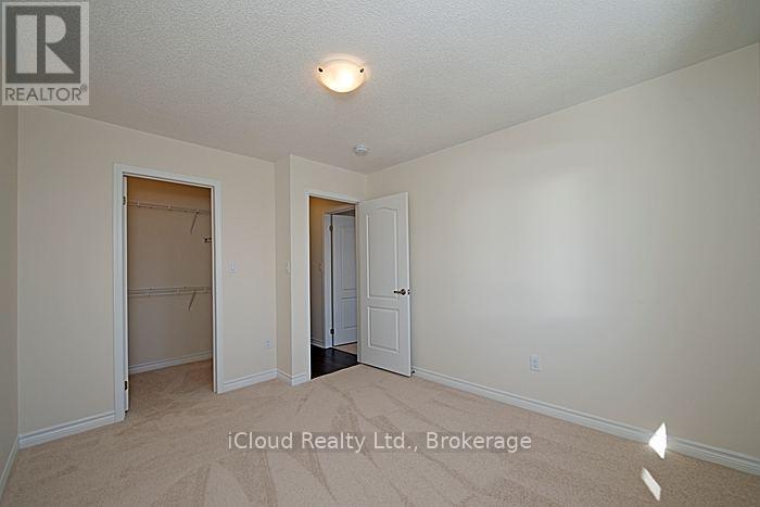 1646 Gainer Crescent, Milton, Ontario  L9T 8X9 - Photo 16 - W12937108