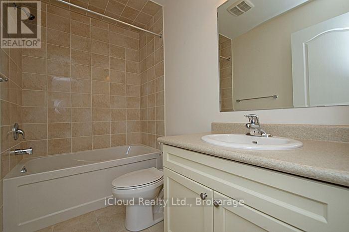 1646 Gainer Crescent, Milton, Ontario  L9T 8X9 - Photo 8 - W12937108