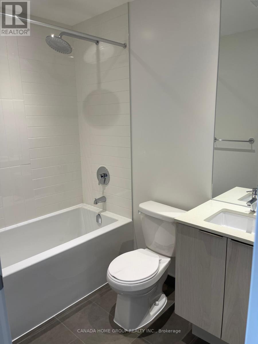 1906 - 448 Burnhamthorpe Road W, Mississauga (City Centre), Ontario  L5B 0R4 - Photo 16 - W12937134