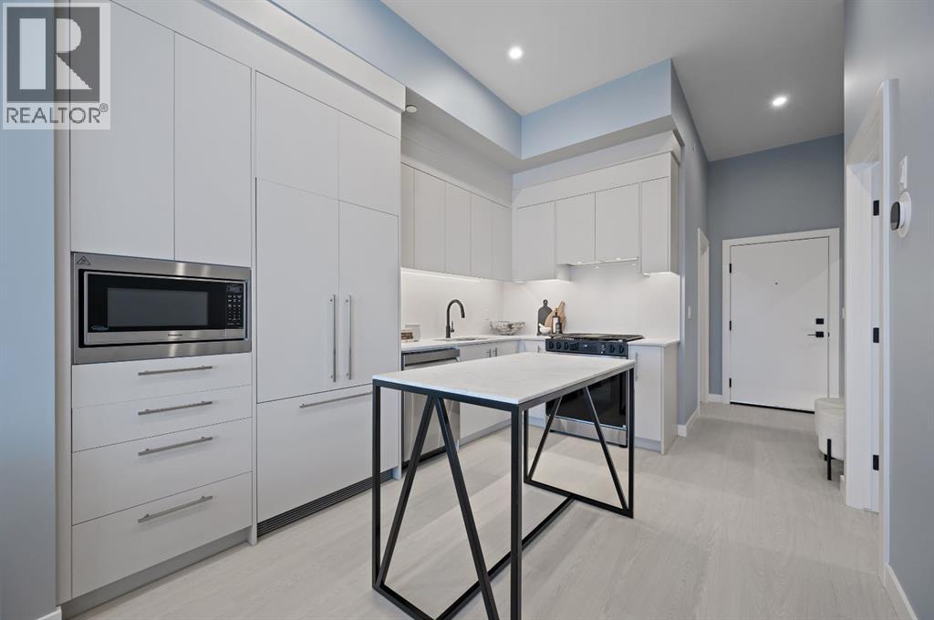 103, 8375 Broadcast Avenue SW, Calgary, Alberta  T3H 6L3 - Photo 15 - A2273544