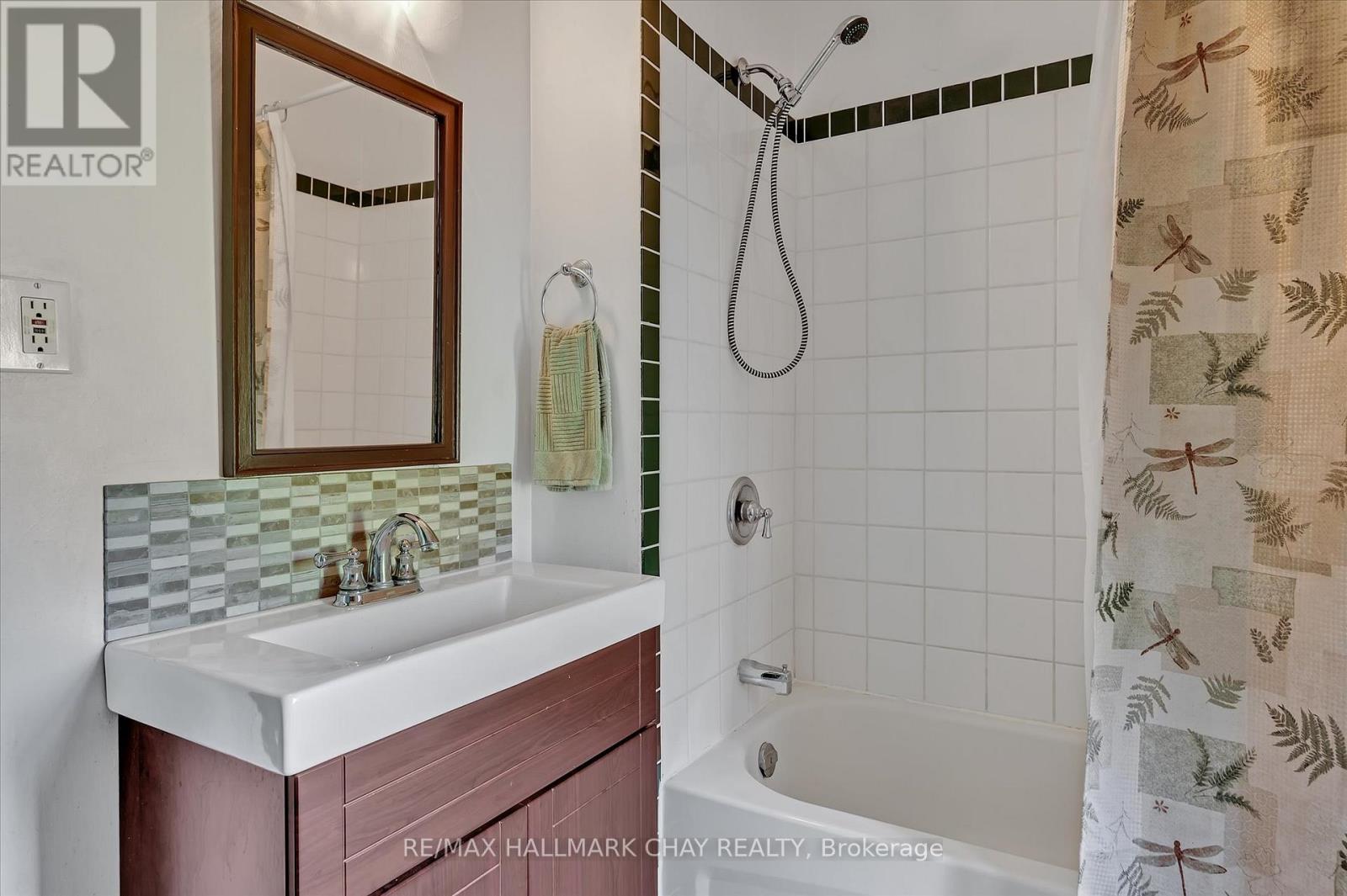 136 County 4 Road, Douro-Dummer, Ontario  K9L 1V6 - Photo 20 - X12937076