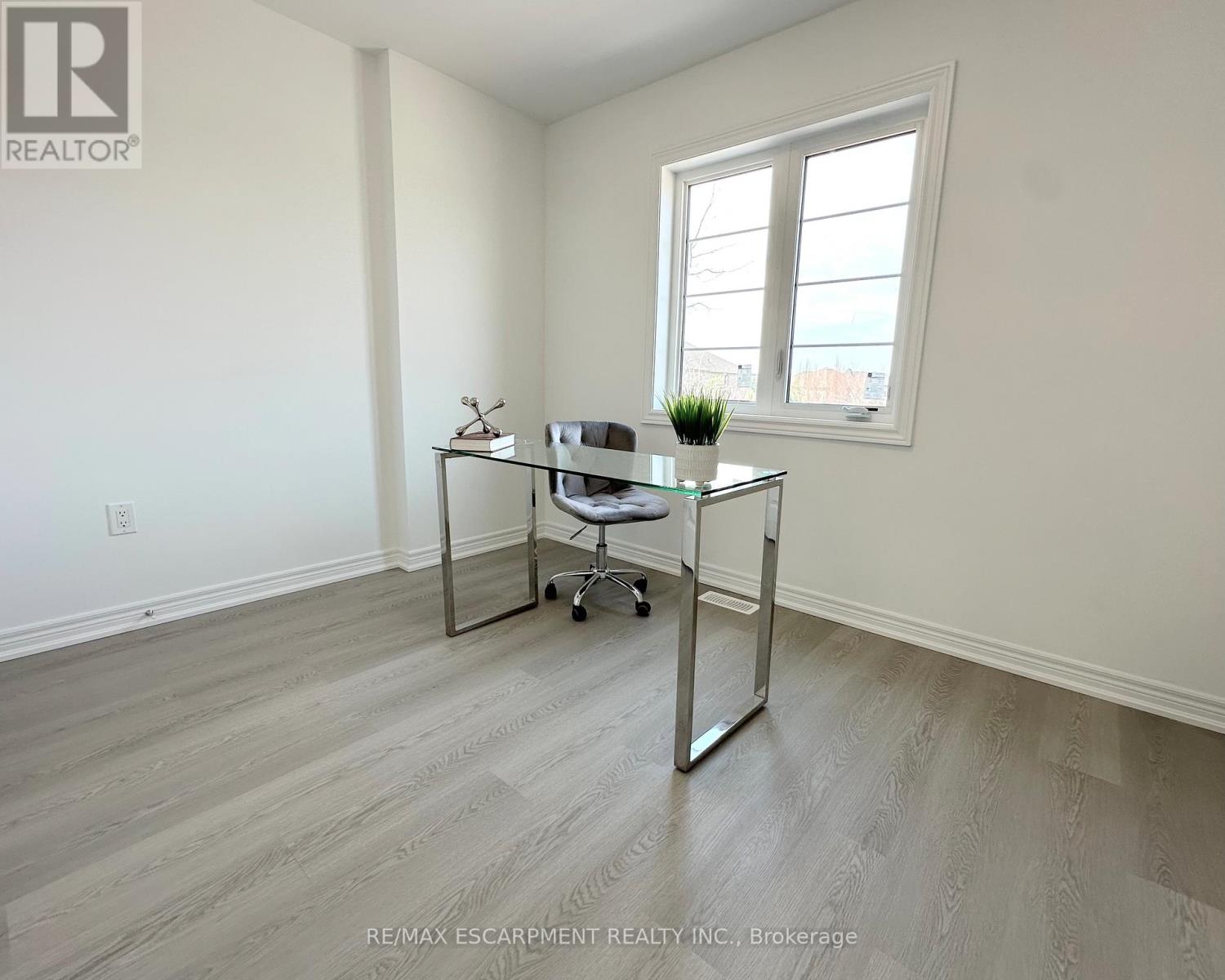 15 Davinci Boulevard, Hamilton, Ontario  L9B 1B7 - Photo 32 - X12937216