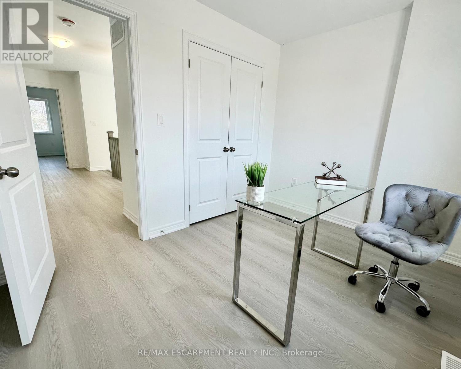 15 Davinci Boulevard, Hamilton, Ontario  L9B 1B7 - Photo 33 - X12937216