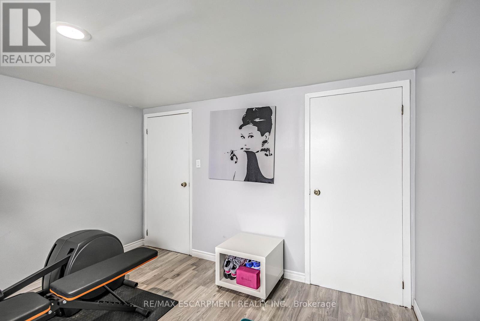 5 Carrington Court, Hamilton, Ontario  L9A 4N5 - Photo 32 - X12937218