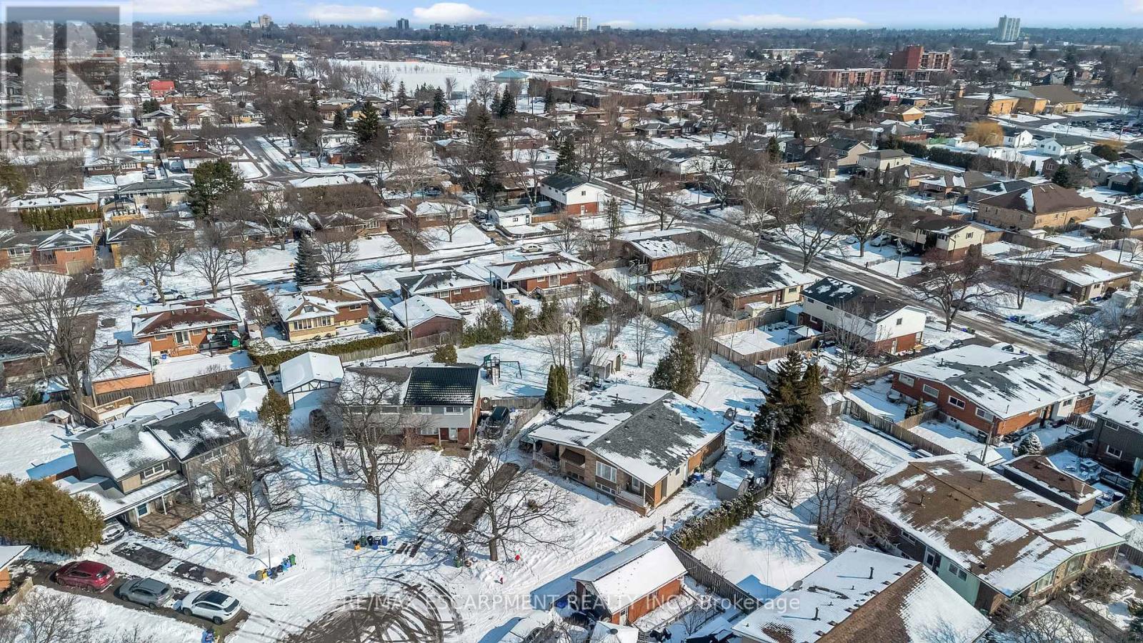 5 Carrington Court, Hamilton, Ontario  L9A 4N5 - Photo 49 - X12937218