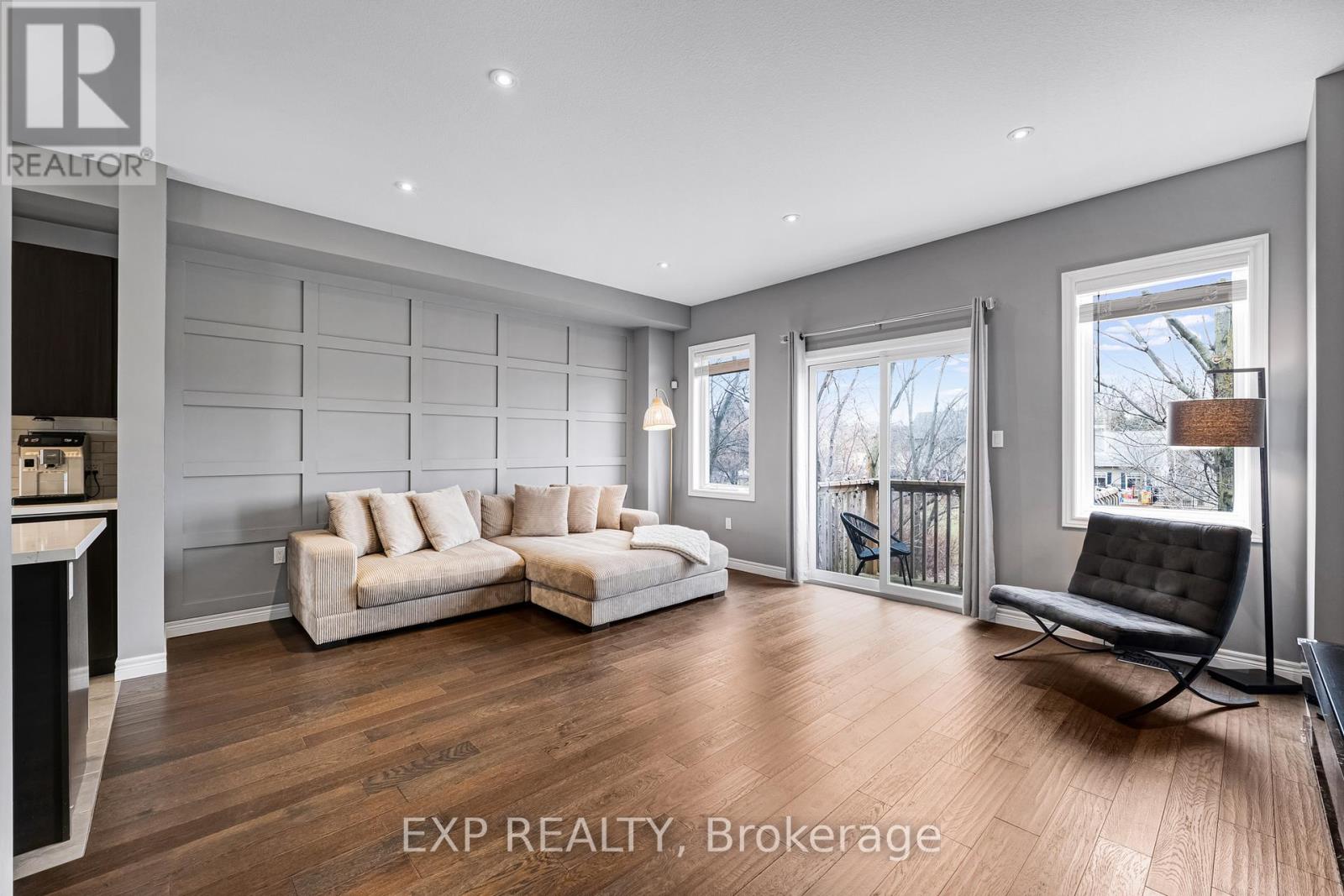 17 - 122 Dundas Street E, Hamilton, Ontario  L9H 7N3 - Photo 14 - X12935808