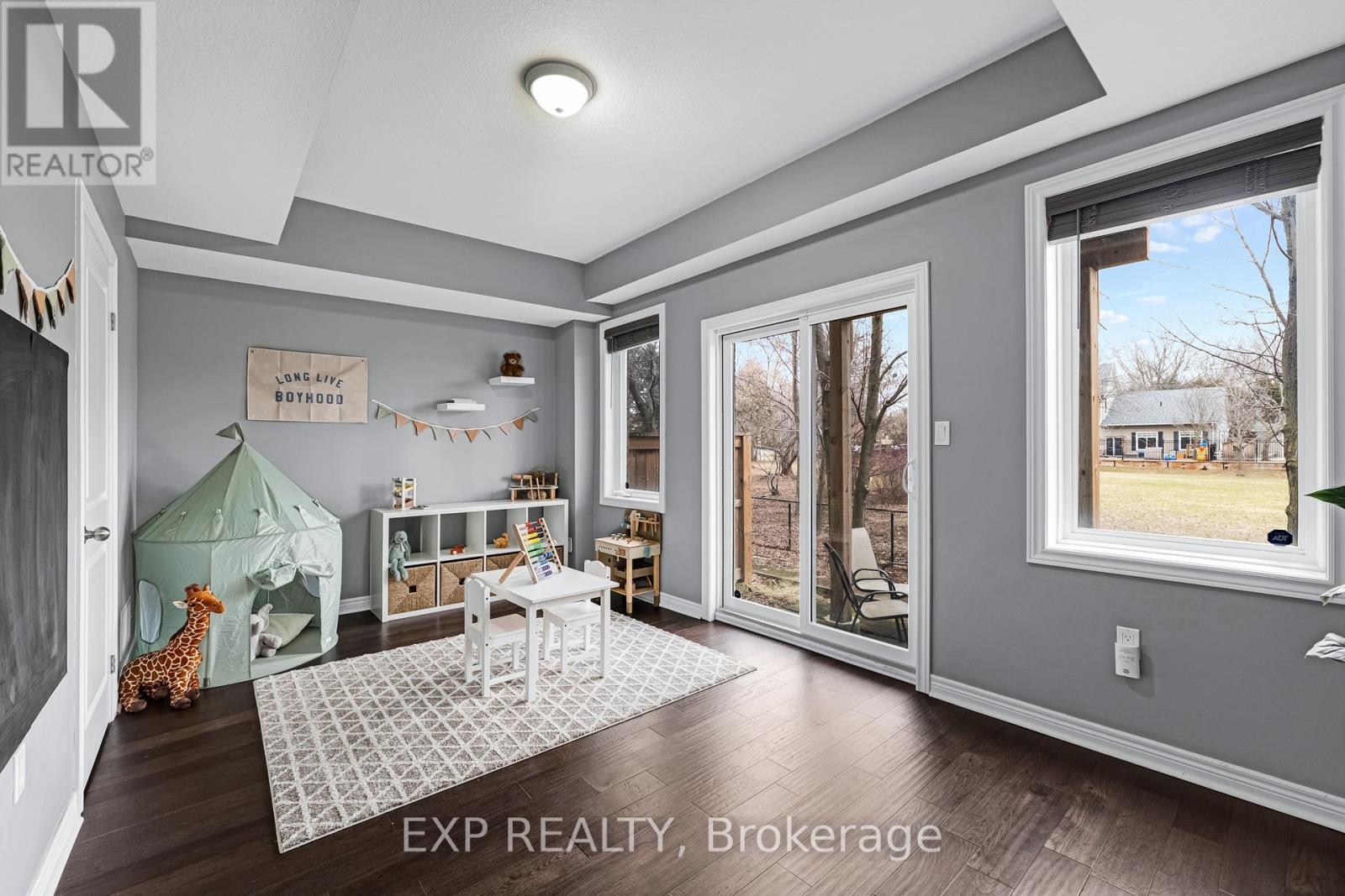 17 - 122 Dundas Street E, Hamilton, Ontario  L9H 7N3 - Photo 7 - X12935808