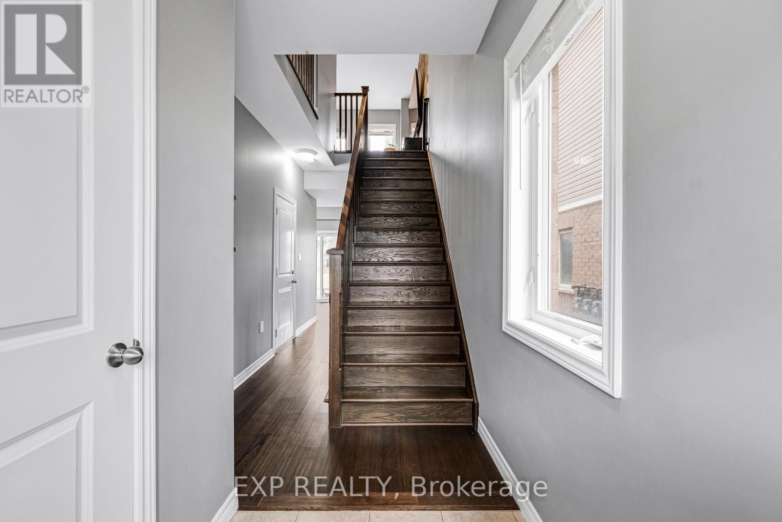 17 - 122 Dundas Street E, Hamilton, Ontario  L9H 7N3 - Photo 5 - X12935808