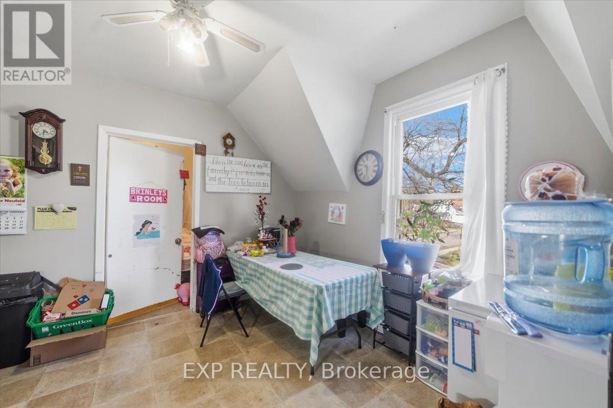 36 Cedar Street, Aylmer, Ontario  N5H 2E7 - Photo 10 - X12932008