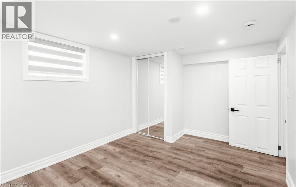 313 Ashbury Road Unit# Lower, Oakville, Ontario  L6K 2M2 - Photo 13 - 40816309