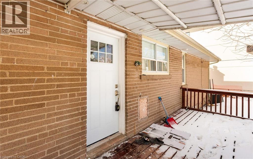 313 Ashbury Road Unit# Lower, Oakville, Ontario  L6K 2M2 - Photo 2 - 40816309