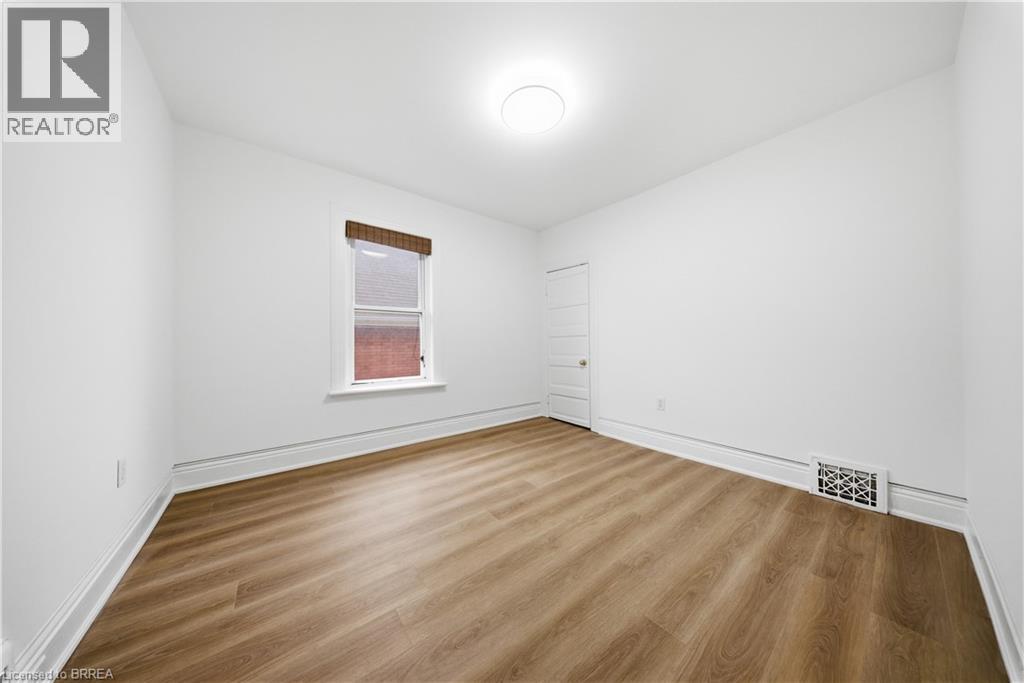 135 Marlborough Street, Brantford, Ontario  N3S 4S7 - Photo 22 - 40814161