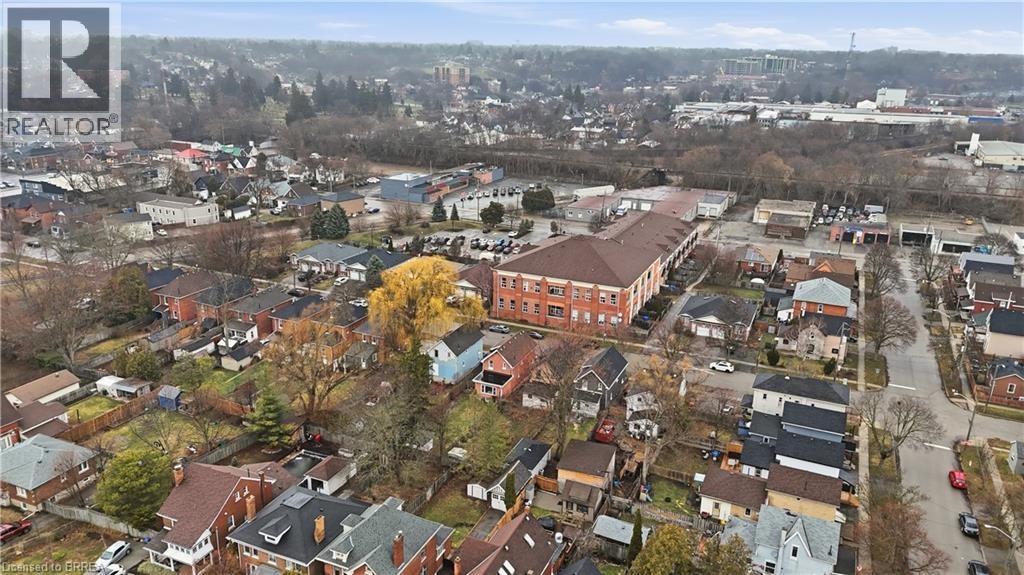 135 Marlborough Street, Brantford, Ontario  N3S 4S7 - Photo 32 - 40814161