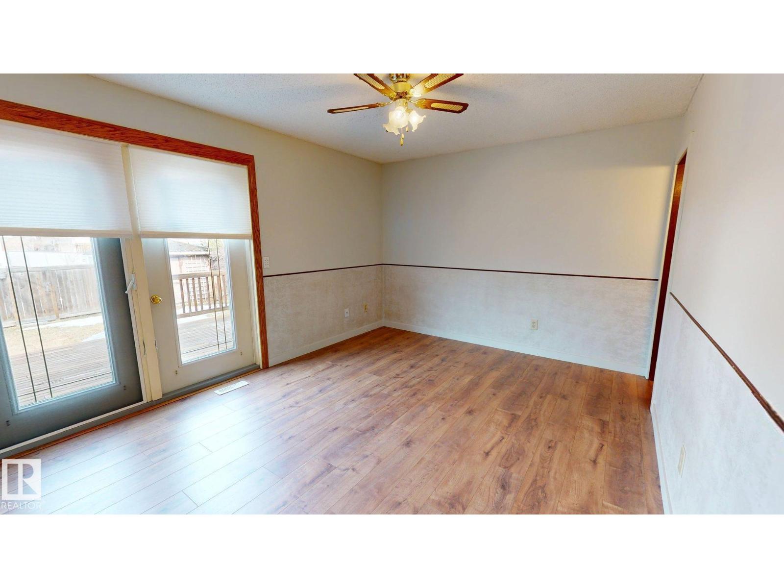 363 Richfield Rd Nw, Edmonton, Alberta  T6K 0K7 - Photo 14 - E4479486