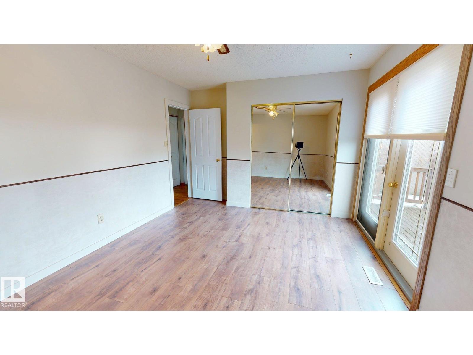 363 Richfield Rd Nw, Edmonton, Alberta  T6K 0K7 - Photo 15 - E4479486