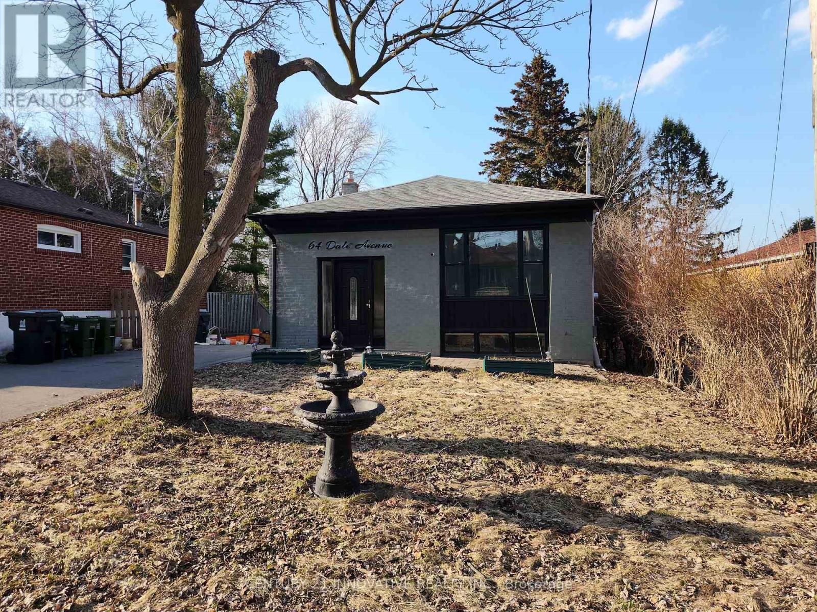 64 Dale Avenue, Toronto, Ontario  M1J 3J5 - Photo 2 - E12896414