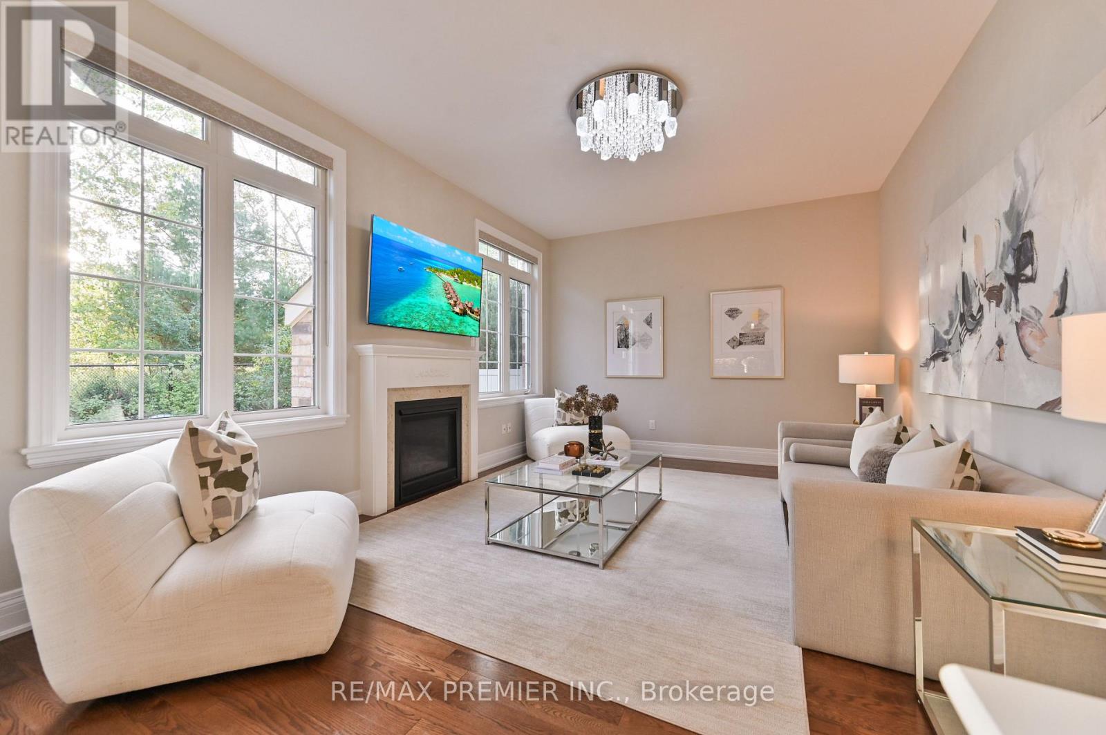 64 Heintzman Crescent, Vaughan, Ontario  L6A 4T1 - Photo 21 - N12833506