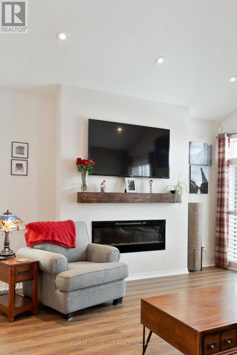 24 Renaissance Drive, St. Thomas, Ontario  N5R 0J9 - Photo 18 - X12777814