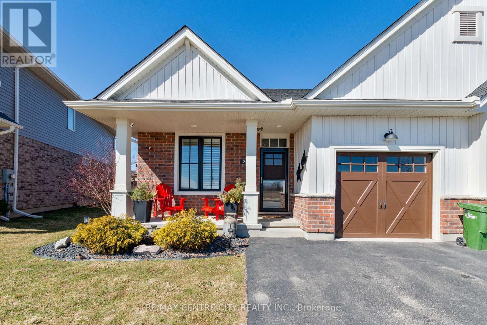 24 Renaissance Drive, St. Thomas, Ontario  N5R 0J9 - Photo 3 - X12777814