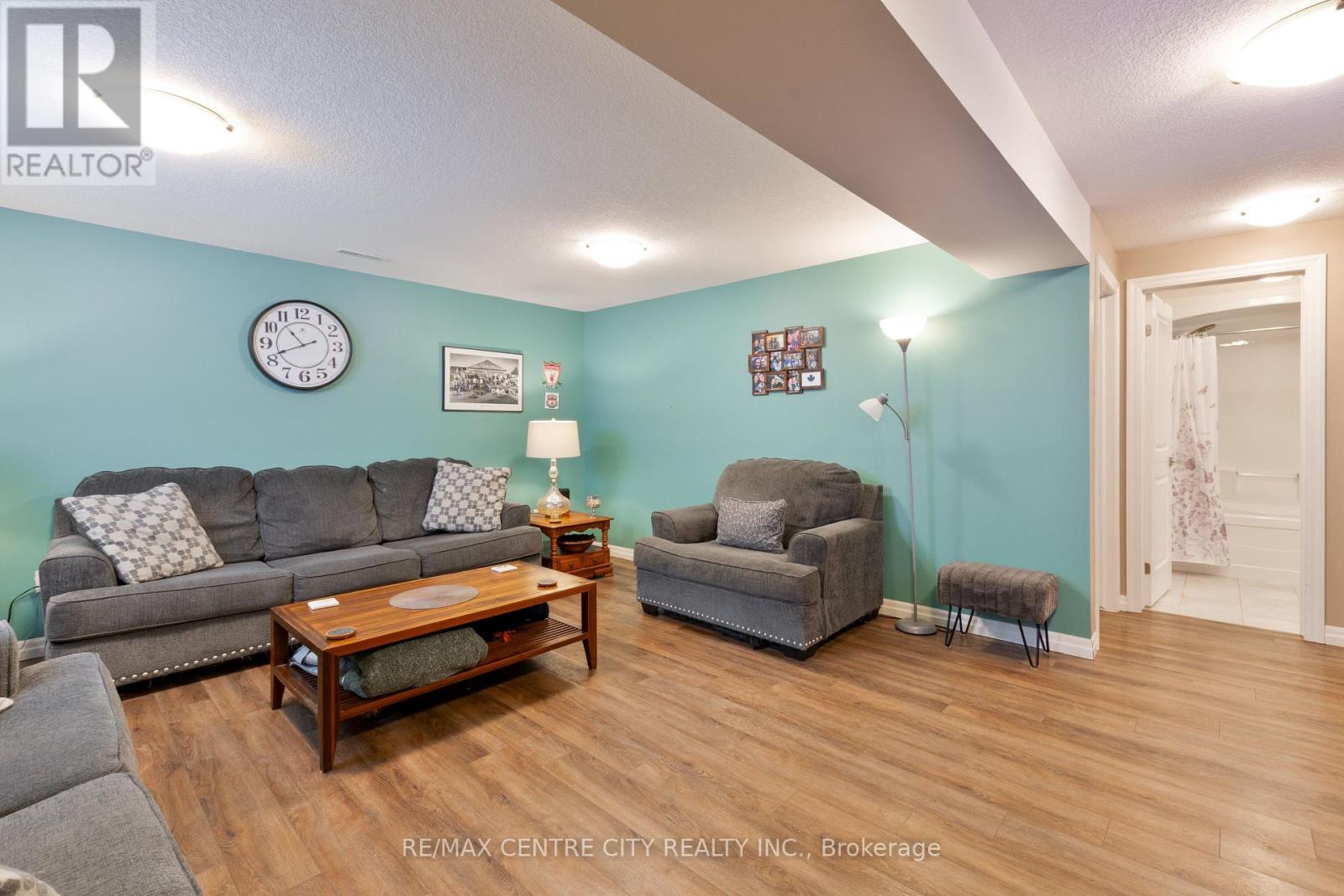 24 Renaissance Drive, St. Thomas, Ontario  N5R 0J9 - Photo 32 - X12777814