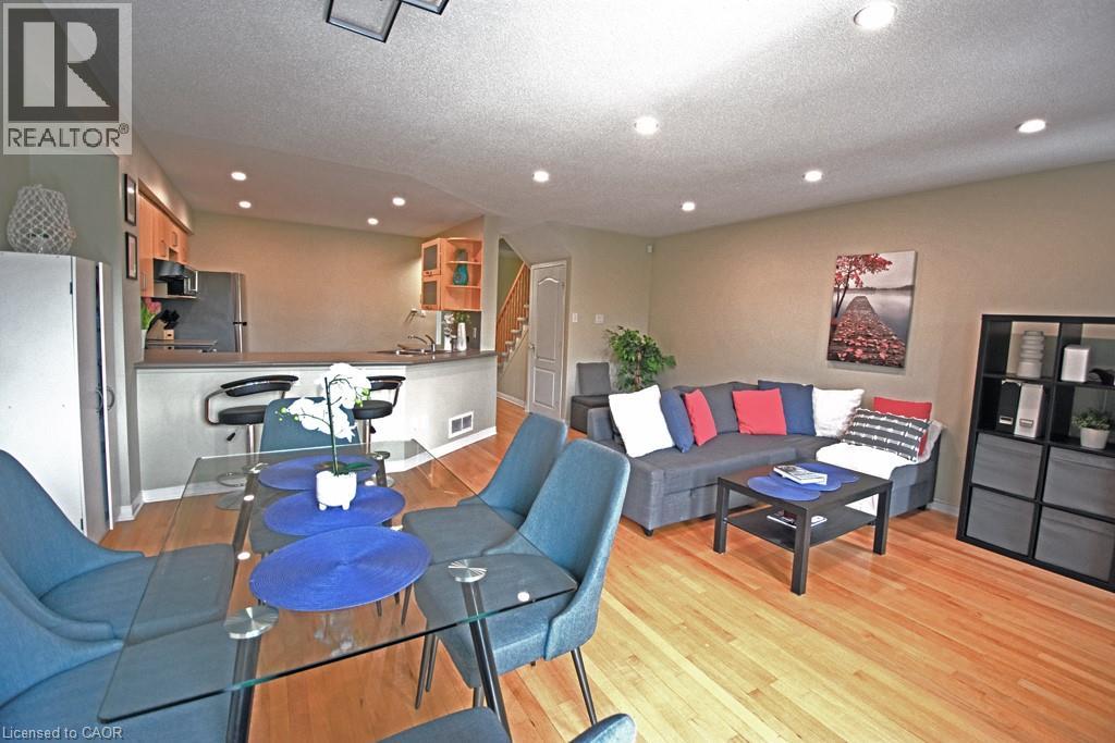 105 Tall Oak Private, Ottawa, Ontario  K1G 6T3 - Photo 2 - 40813896