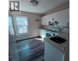 95 SANFORD Avenue N, Hamilton, Ontario