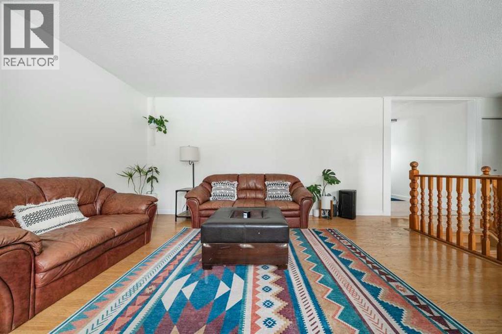 195 Cornwall Drive, Fort Mcmurray, Alberta  T9K 1G1 - Photo 7 - A2292587