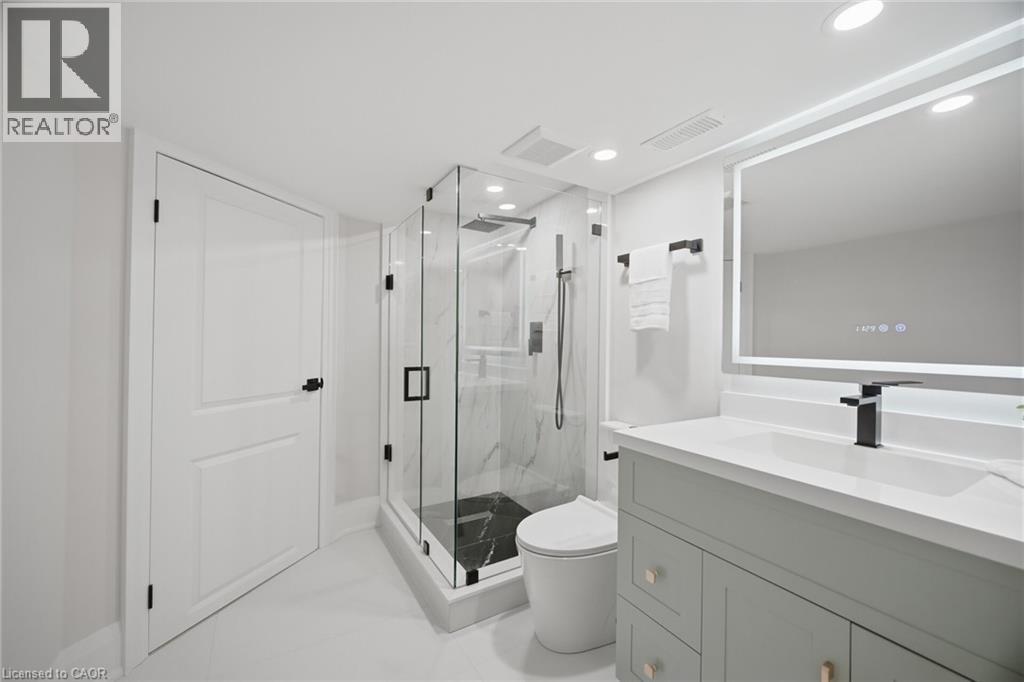 241 Maria Street, Toronto, Ontario  M6P 1W6 - Photo 25 - 40816064