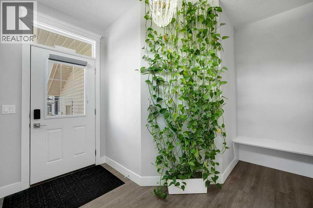 168 Evansfield Close Nw, Calgary, Alberta  T3P 0K9 - Photo 2 - A2291607