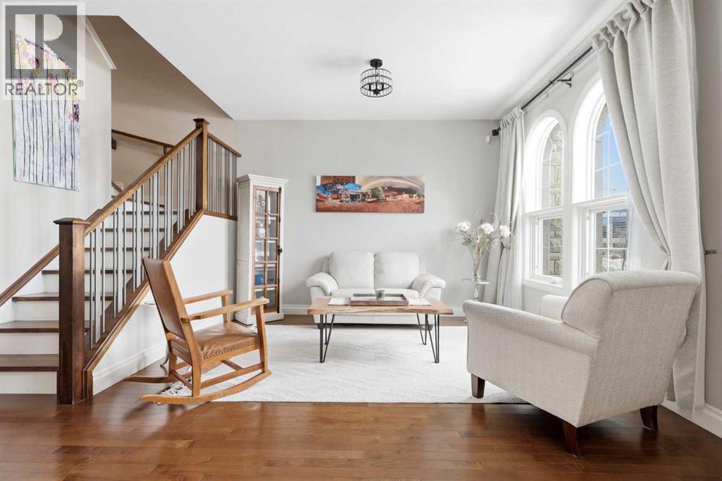 230 Quarry Park Boulevard SE, Calgary, Alberta  T2C 5E4 - Photo 3 - A2292890