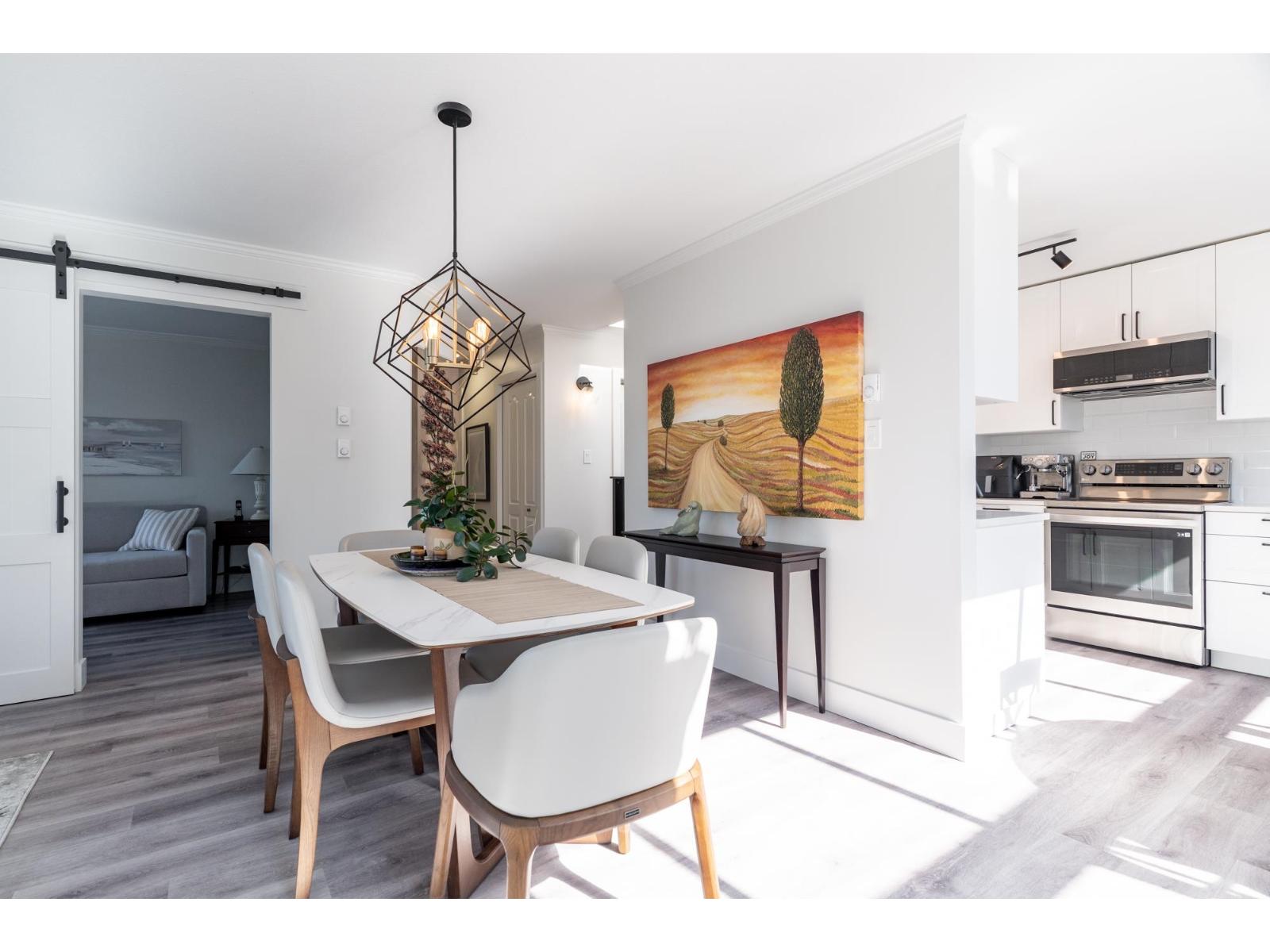 Listing Picture 12 of 40 : 501 1225 MERKLIN STREET, White Rock - 魯藝地產 Yvonne Lu Group - MLS Medallion Club Member