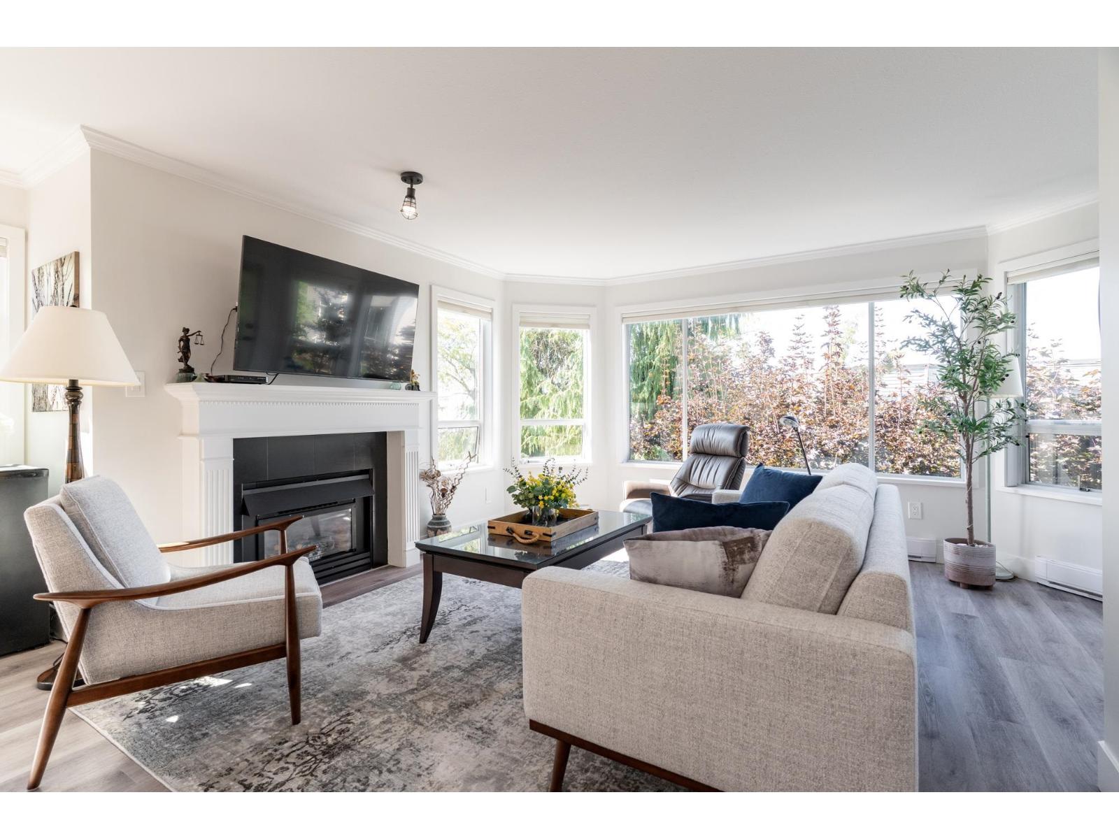 Listing Picture 14 of 40 : 501 1225 MERKLIN STREET, White Rock - 魯藝地產 Yvonne Lu Group - MLS Medallion Club Member