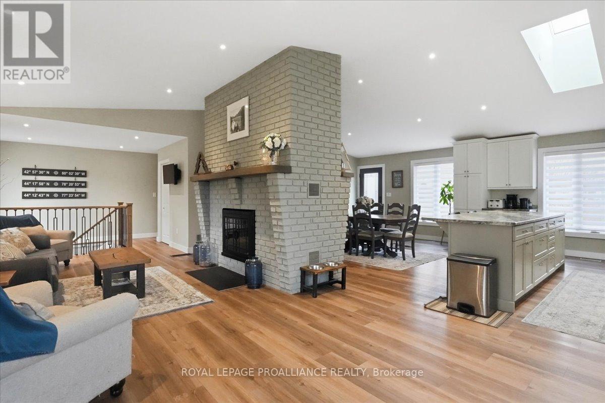 300 Farnham Road, Belleville, Ontario  K8N 0P1 - Photo 11 - X12937286