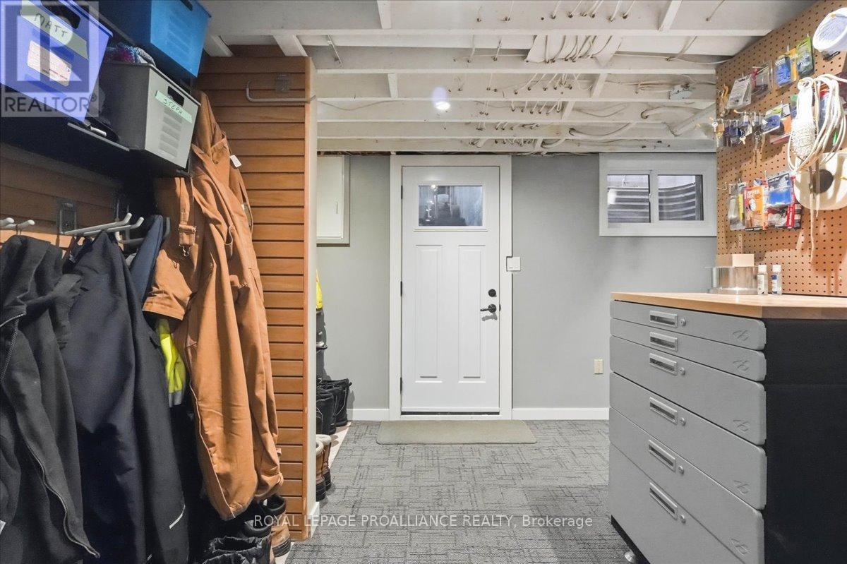 300 Farnham Road, Belleville, Ontario  K8N 0P1 - Photo 34 - X12937286